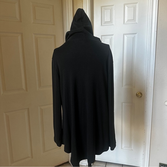 Asymmetrical Black Hoodie - Picture 6 of 11